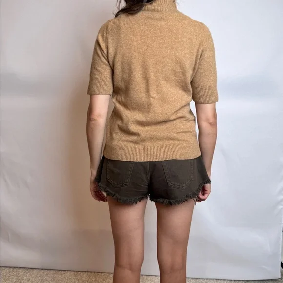 Halston Cashmere Sweater - Picture 2 of 6